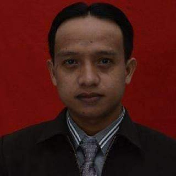 LUKMAN HAKIM, S.Pd